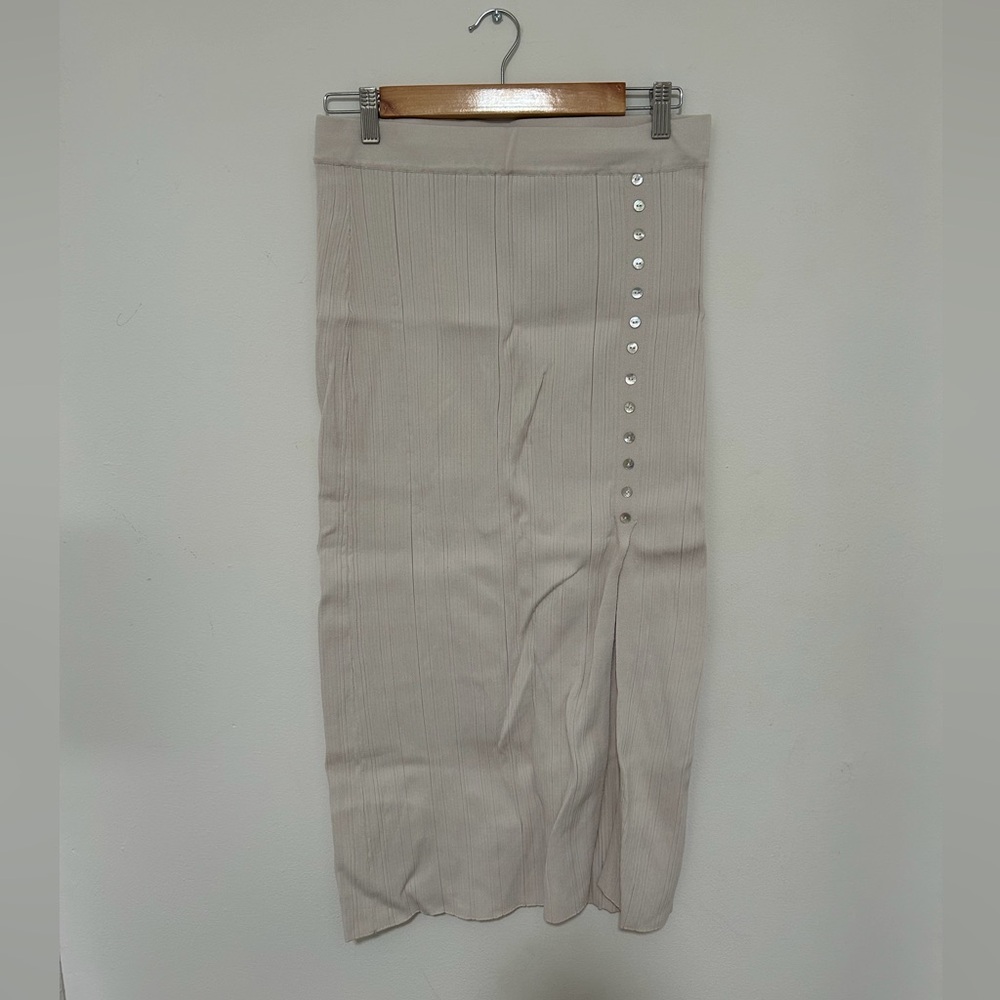 Zara Cream Pencil Skirt with Button Detail
